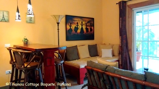 Huiskamer Great Tinamou cottage